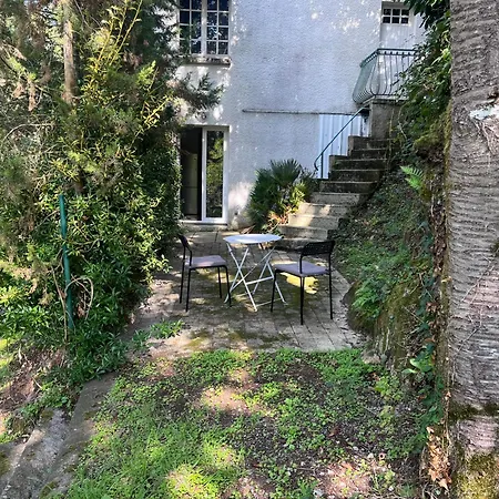 Near Clisson بيت للعطل